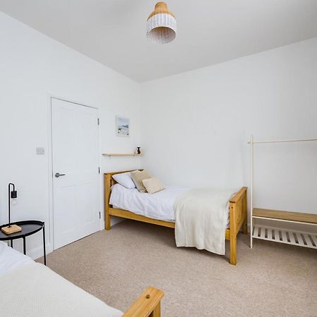 Ascot House Apartment Hurstpierpoint Екстериор снимка